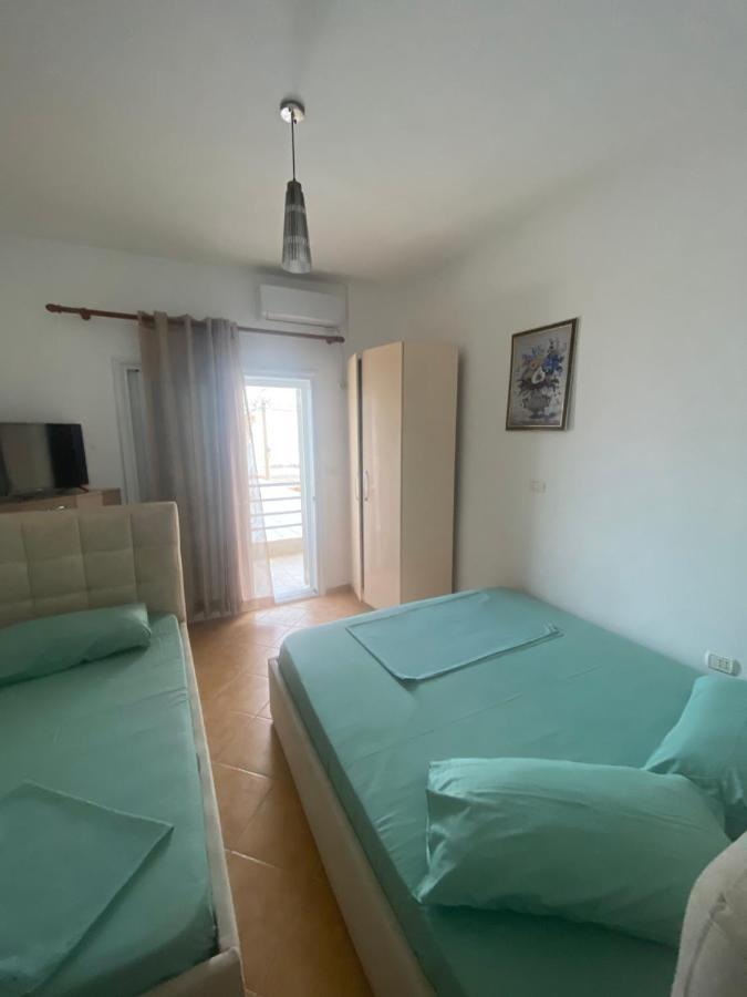 Wave N' Sea Apartments Himarë Eksteriør billede